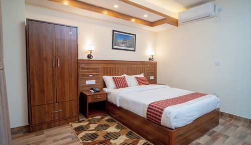 Deluxe Double or Twin Room, Balcony