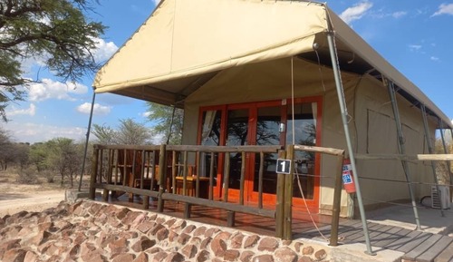 Honeymoon Tent