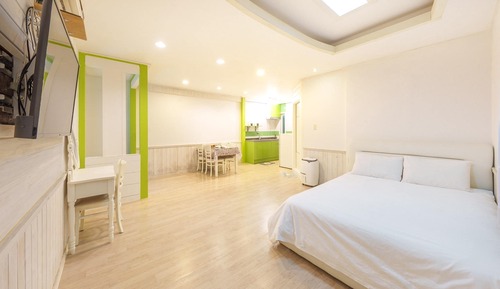 Basic Room, 1 Bedroom (Primavera (must with pet))