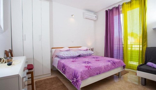 Apartment (Two Bedroom Apartment with Terrace)