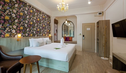 Romantic Room, 1 King Bed, Tower, Nature View