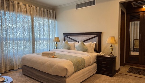Executive Room