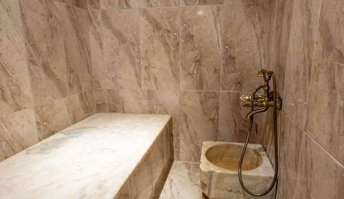 Executive Penthouse, Sauna, City View
