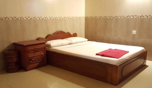 Double Room (Fan)