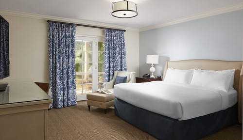 Deluxe Room, 1 King Bed (Resort King)