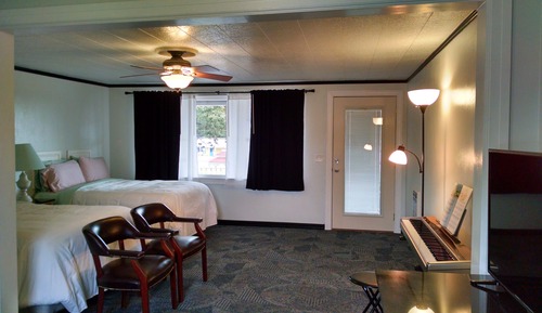 Junior Suite, Refrigerator & Microwave, Garden View