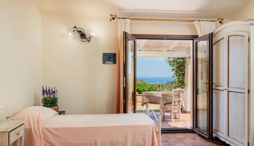 Triple Room, Patio, Garden View