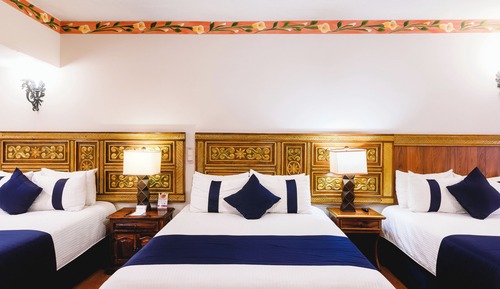 Deluxe Room (Tres Camas)