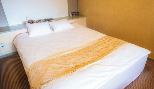 Room 16