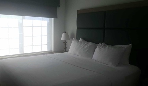 Single Room, 1 King Bed, Non Smoking