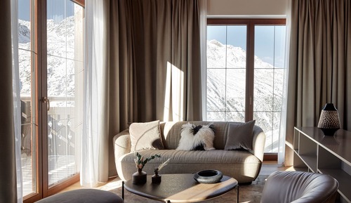 Luxury Suite