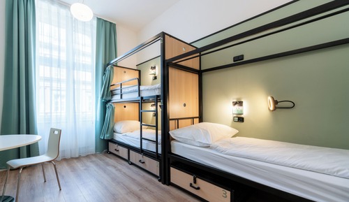 Basic Shared Dormitory, Mixed Dorm (3 beds)