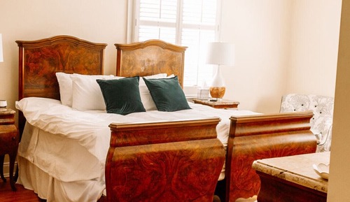 Exclusive Room