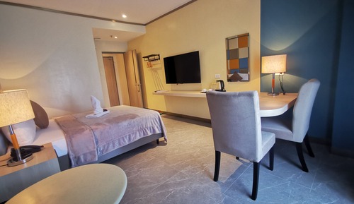 Premier Room