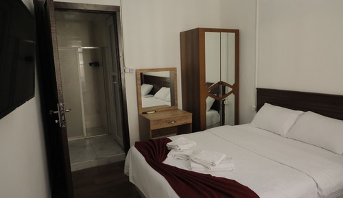 Classic Triple Room
