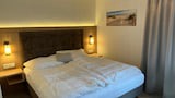 Basic Twin Room