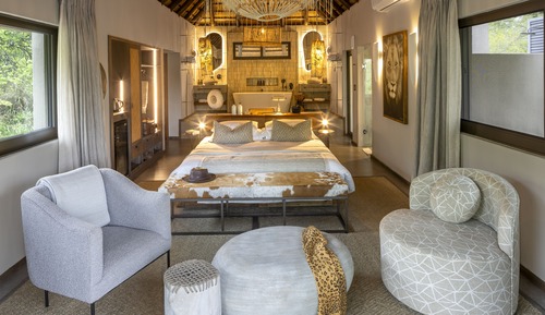 Luxury Suite