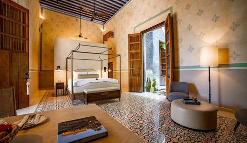 Premium Room