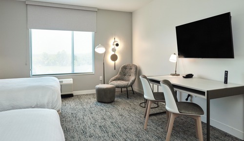 Studio, 2 Queen Beds (Mobility Accessible, Roll-in Shower)