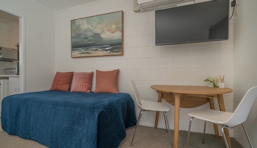 Coast Suite