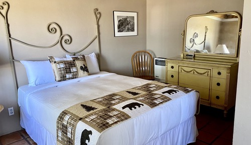 Nellie Bly Room