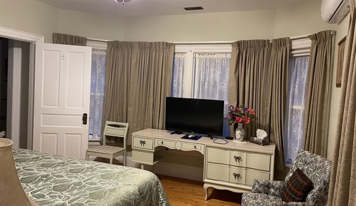 Room 1 Montgomery