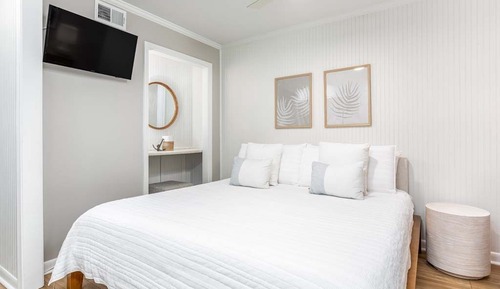 Condo, 1 King Bed with Sofa bed, Pool Access, Ocean View (B109 - No Pets Allowed)