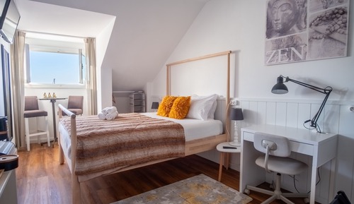 Comfort Room