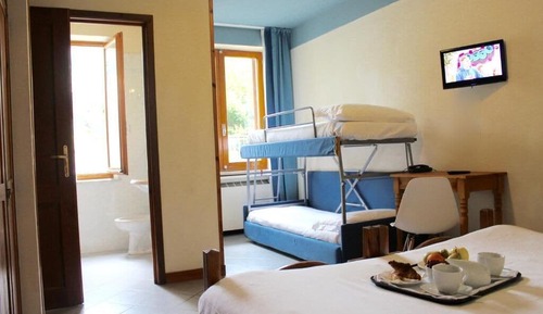 Standard Quadruple Room