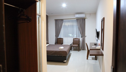 Deluxe Double or Twin Room, 2 Bedrooms, Non Smoking, Garden View