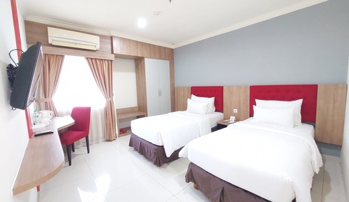 Superior Twin Room
