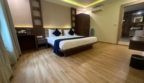 Junior Studio Suite, 1 King Bed