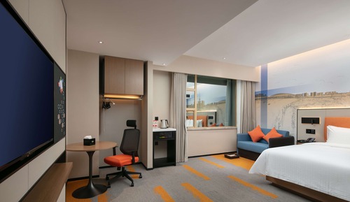 Signature Single Room