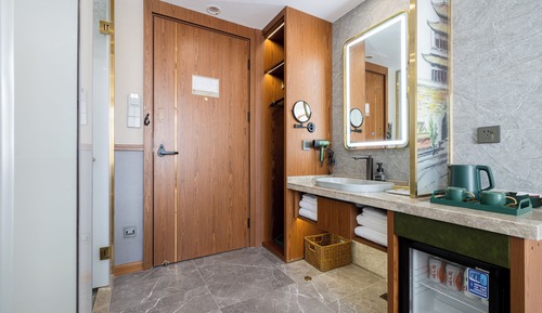 Business Double Room