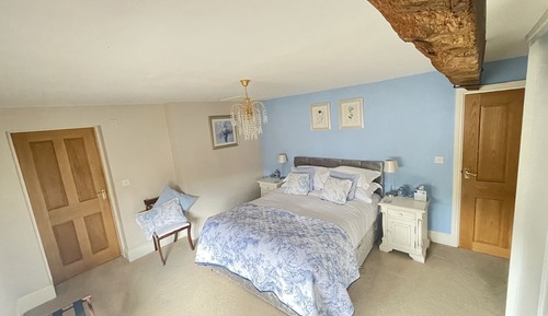 Deluxe Apartment, 1 King Bed, Garden View