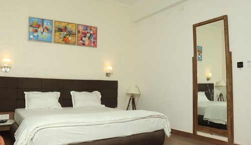 Royal Room