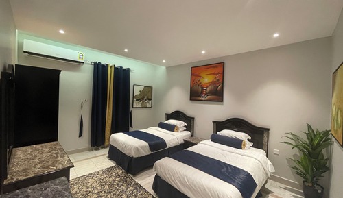 Deluxe Apartment