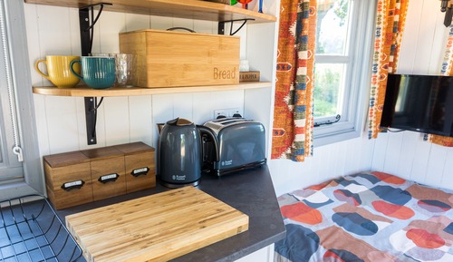 Comfort Cabin