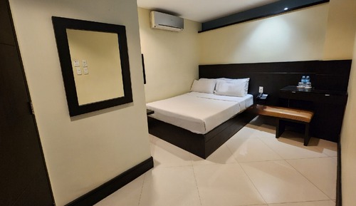 Classic Double Room