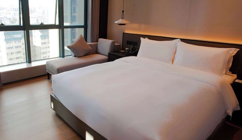 Superior Room, 1 King Bed, Non Smoking