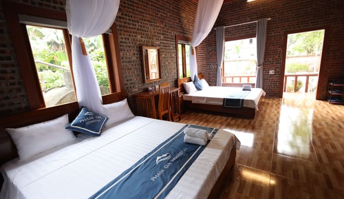 Family Double Room, 1 Bedroom, Private Bathroom, Mountain View
