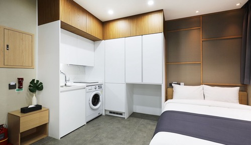 Junior Suite Double (Handicap Room/ No Parking)