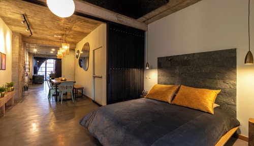 Loft 10: Design Loft, 1 Bedroom, Bathtub, City Views