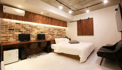 Studio Suite