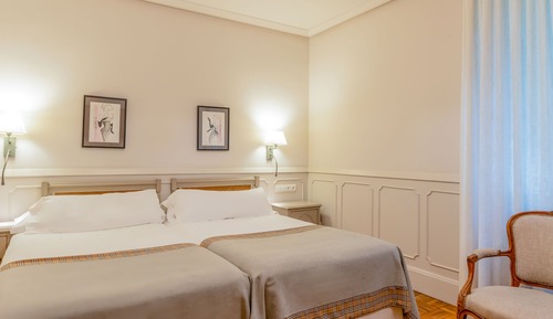 Standard Double Room, 1 Double or 2 Twin Beds