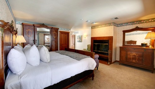Elite Room