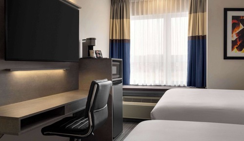 Room, 2 Queen Beds, Non Smoking