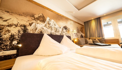 Classic Double Room