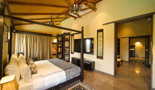 Signature Suite