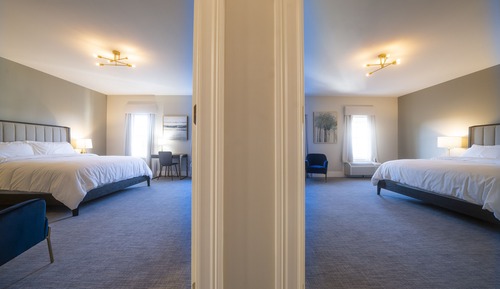 Luxury Double Room, Multiple Beds, 2 Bathrooms